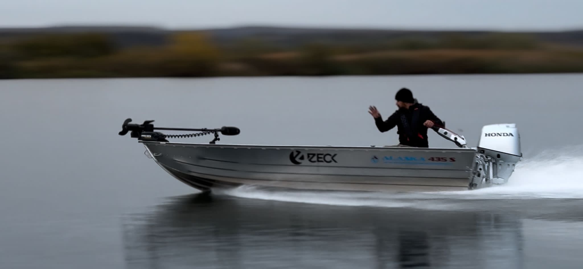 alaska boats EOS show fiera 2024