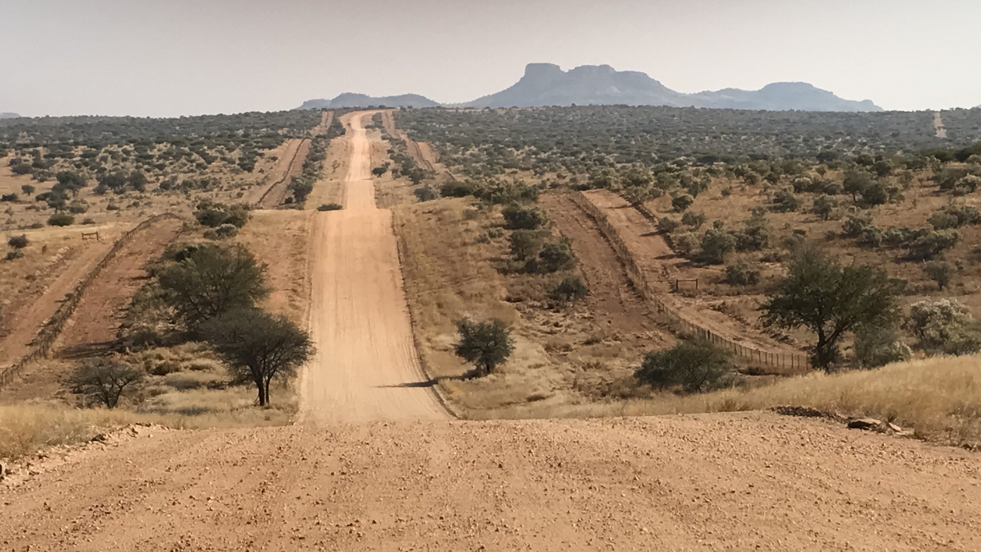 uuid-DD868A85-20B1-4A65-B18D-3F94E46683CC-code-001-library-1-type-1-mode-1-loc-true-cap-true-ed5041